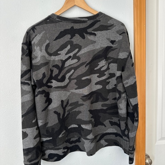 Polo Ralph Lauren Camo Print
Sweatshirt Crew Neck Long Sleeves - Picture 3 of 8